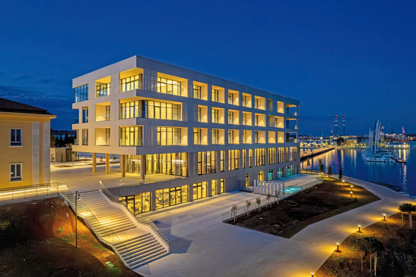 Monumenti Heritage Hotel & Resort EXTERIOR