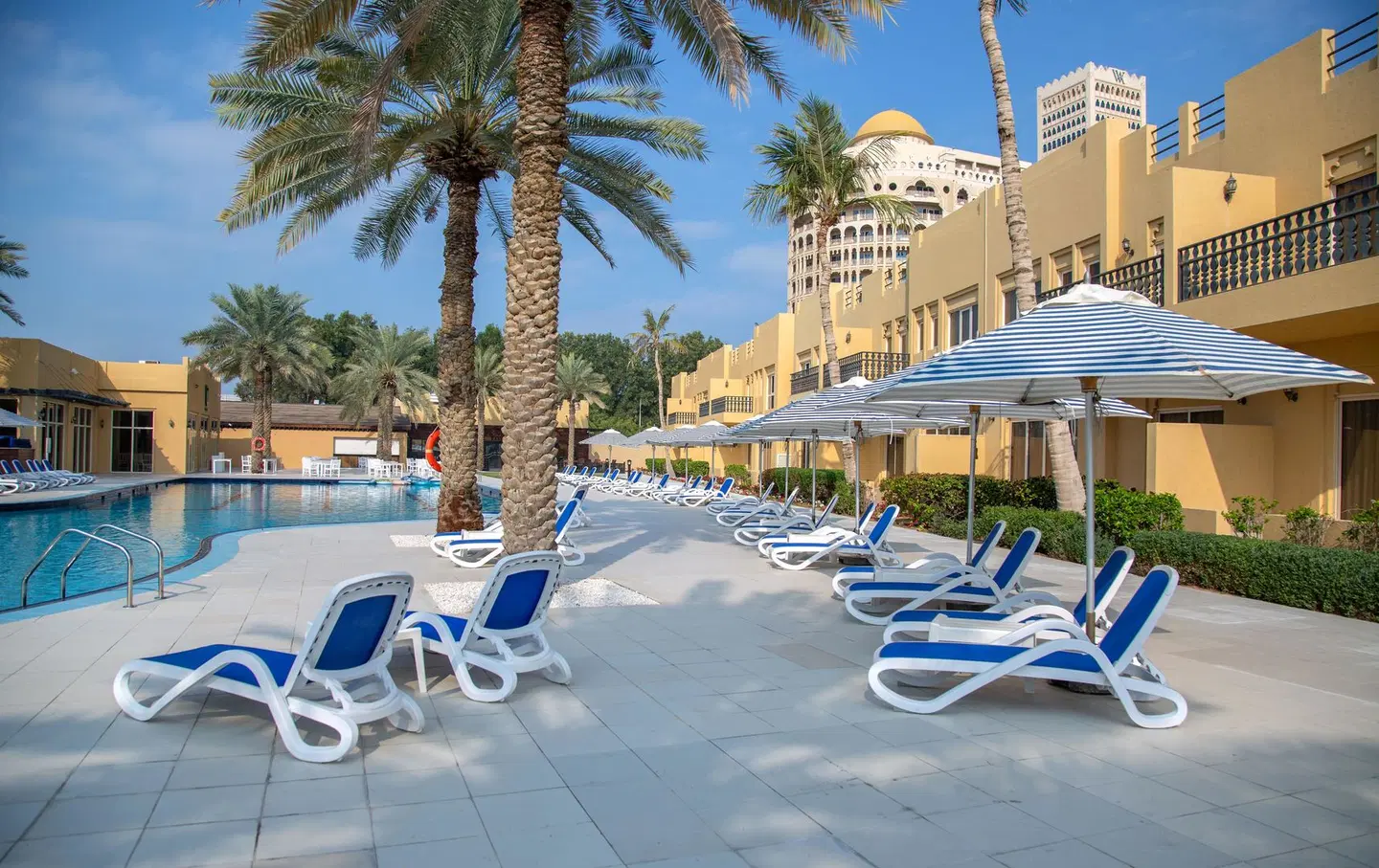Al Hamra Village Hotel OUTDOOR_POOL