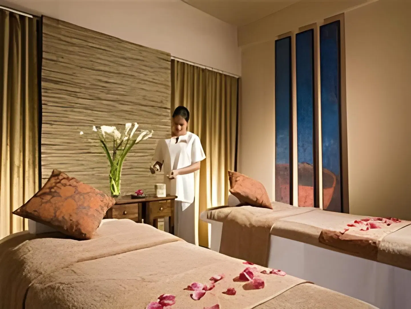 PARKROYAL Serviced Suites ROOM_EXAMPLE