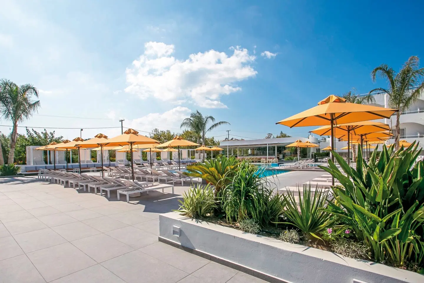 Orion Hotel EXTERIOR