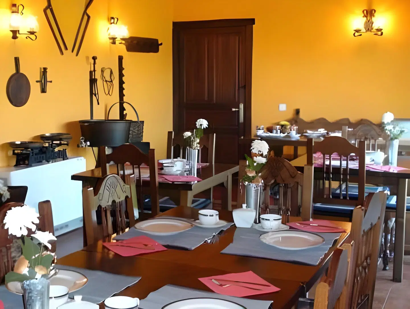 H&AP Rural Merrutxu RESTAURANT