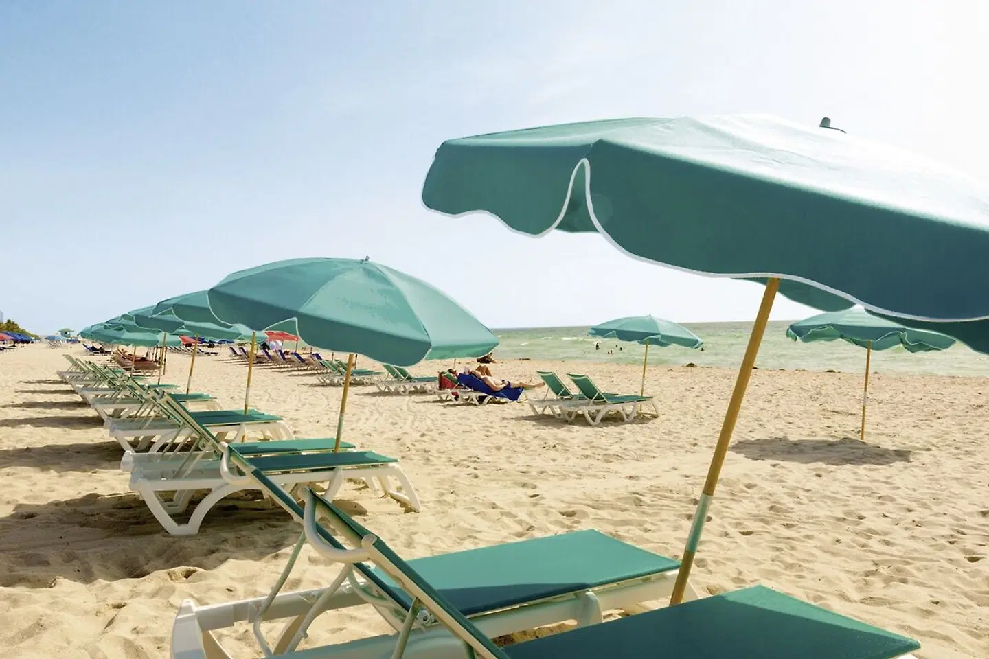 Best Western Plus Atlantic Beach Resort Strand