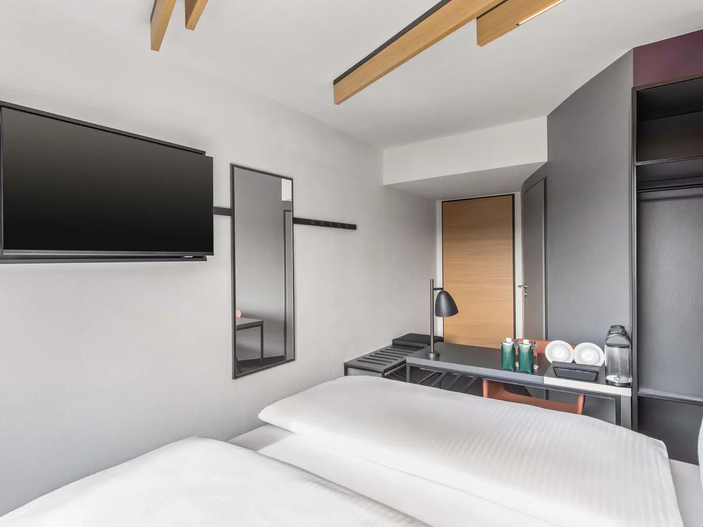 B&B HOTEL Hamburg Airport ROOM_EXAMPLE