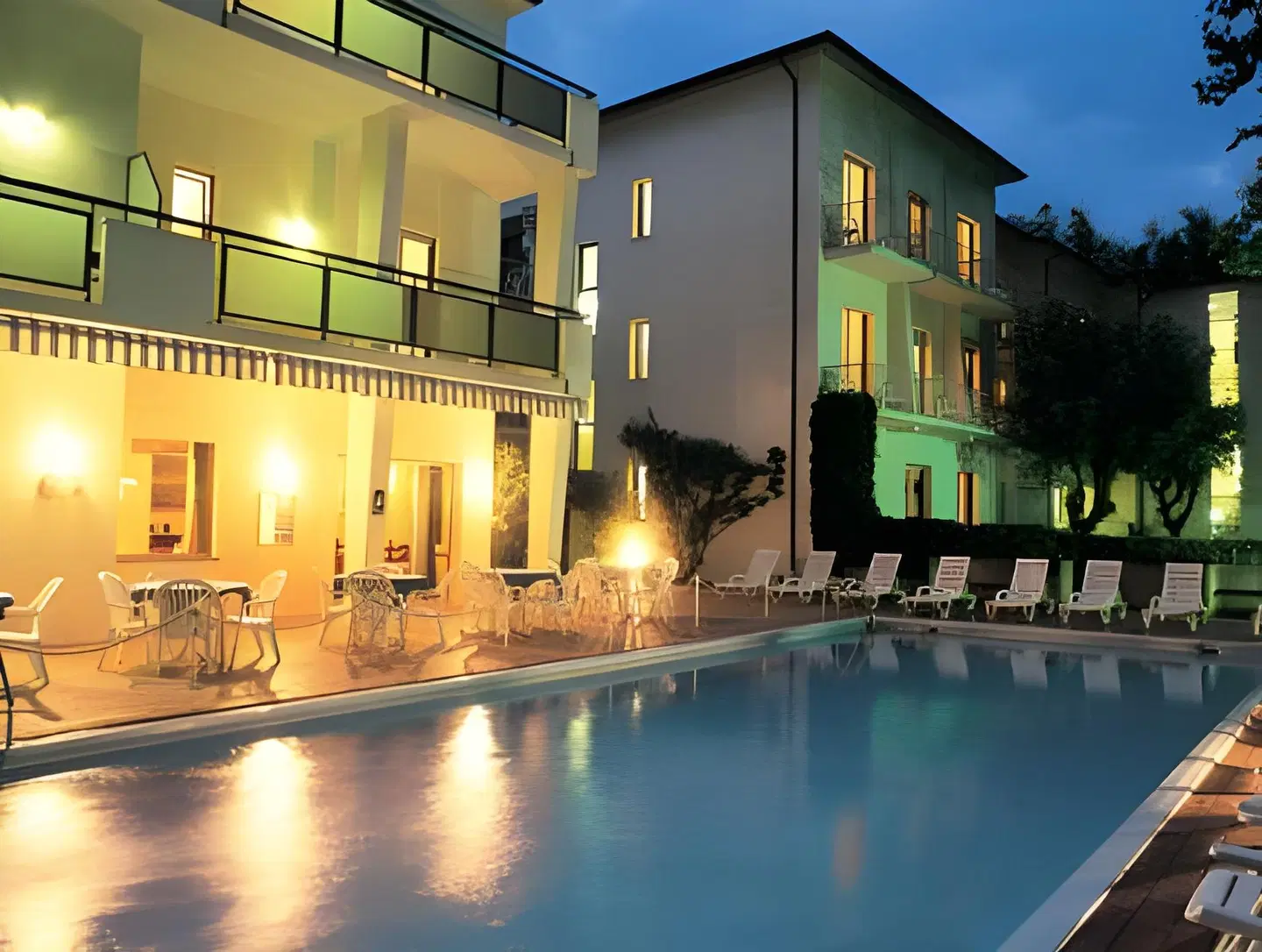 Hotel Athena OUTDOOR_POOL