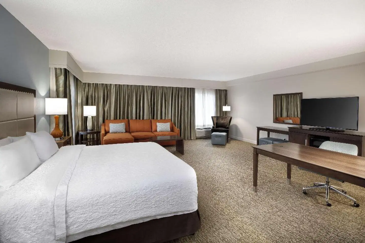 Hampton Inn West Palm Beach Central Airport ROOM_EXAMPLE