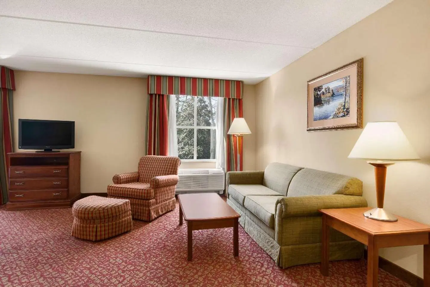 Hampton Inn & Suites Williamsburg Historic District ROOM_EXAMPLE