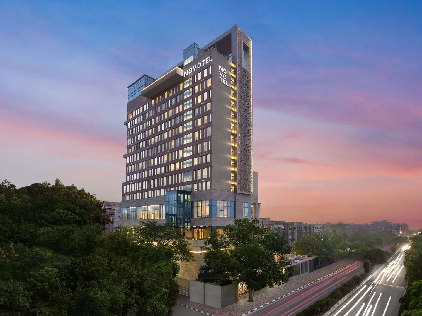 Novotel New Delhi City Centre EXTERIOR