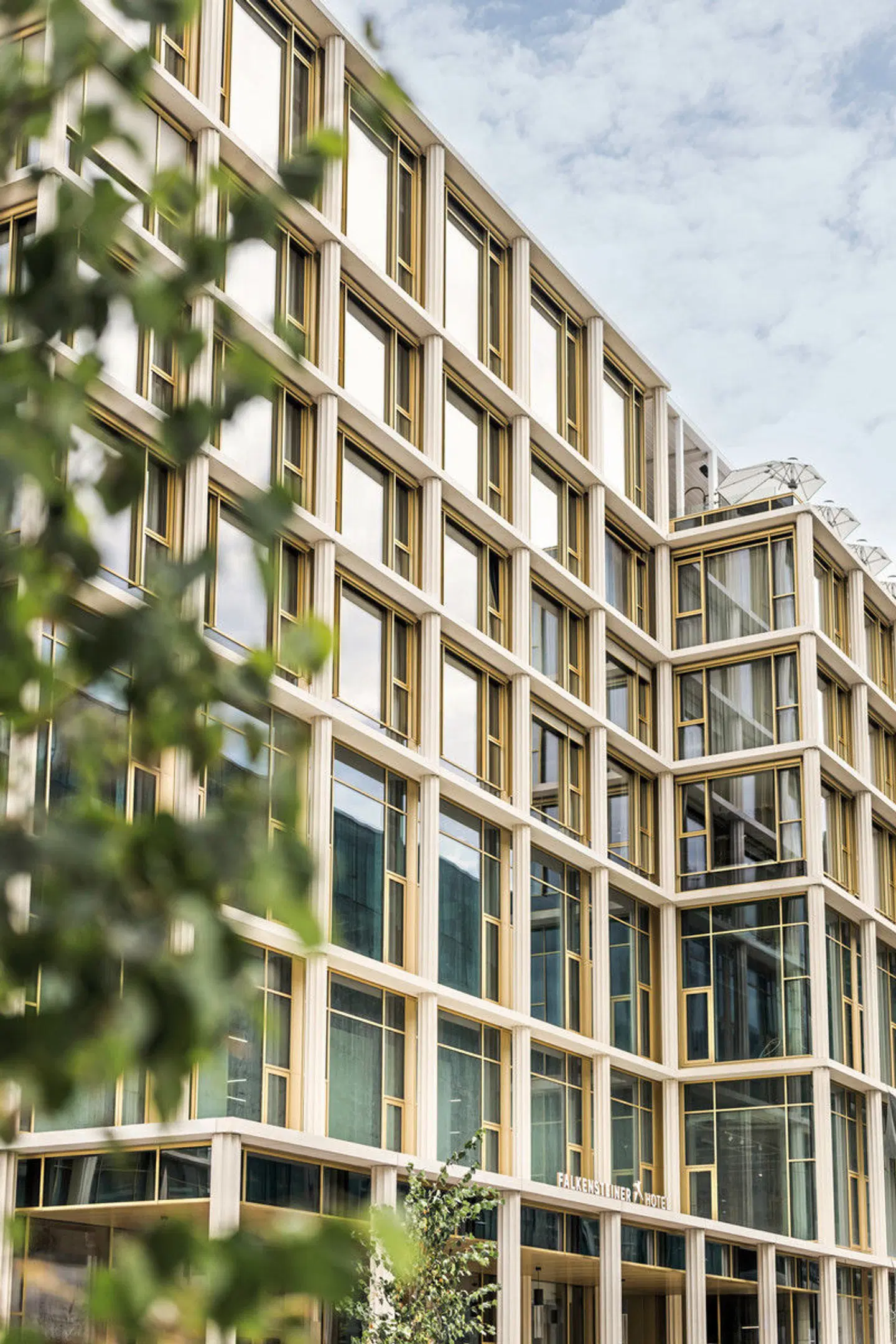 Falkensteiner Hotel Bozen Waltherpark EXTERIOR