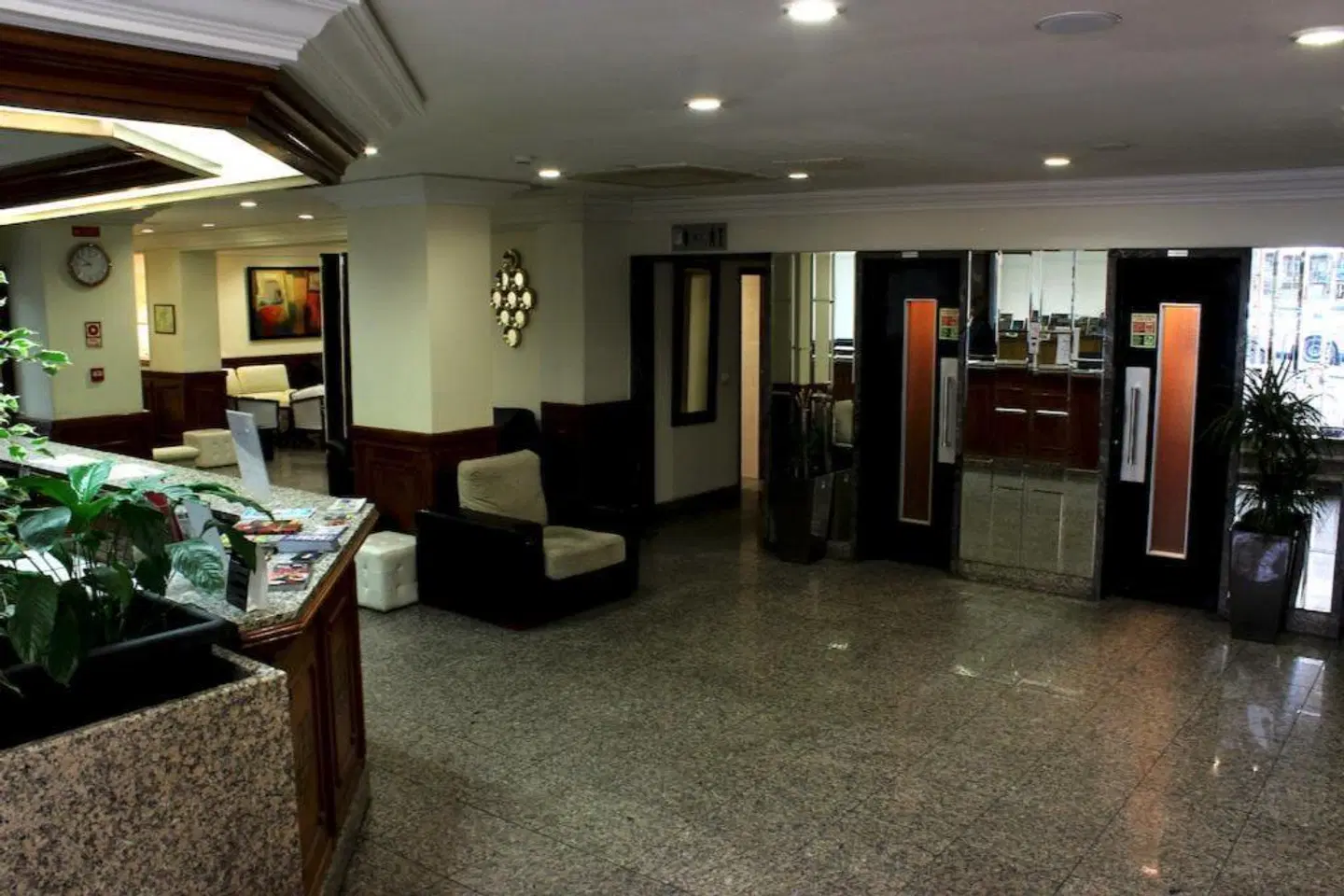 Excelsior LOUNGE_LOBBY