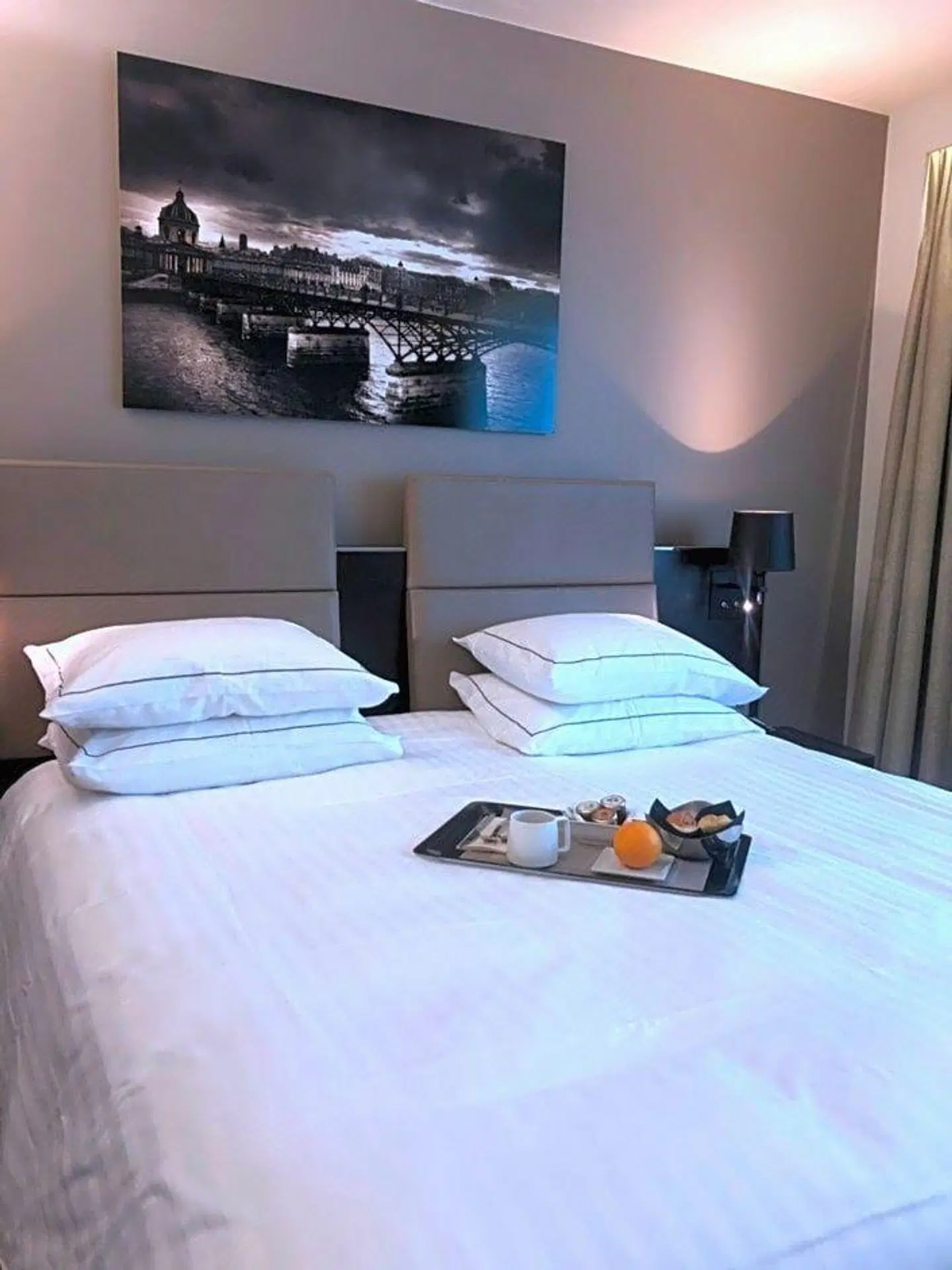 AC Hotel by Marriott Paris Porte Maillot ROOM_EXAMPLE