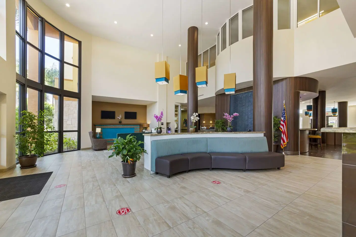 Best Western Plus Kendall Airport Hotel & Suites LOUNGE_LOBBY