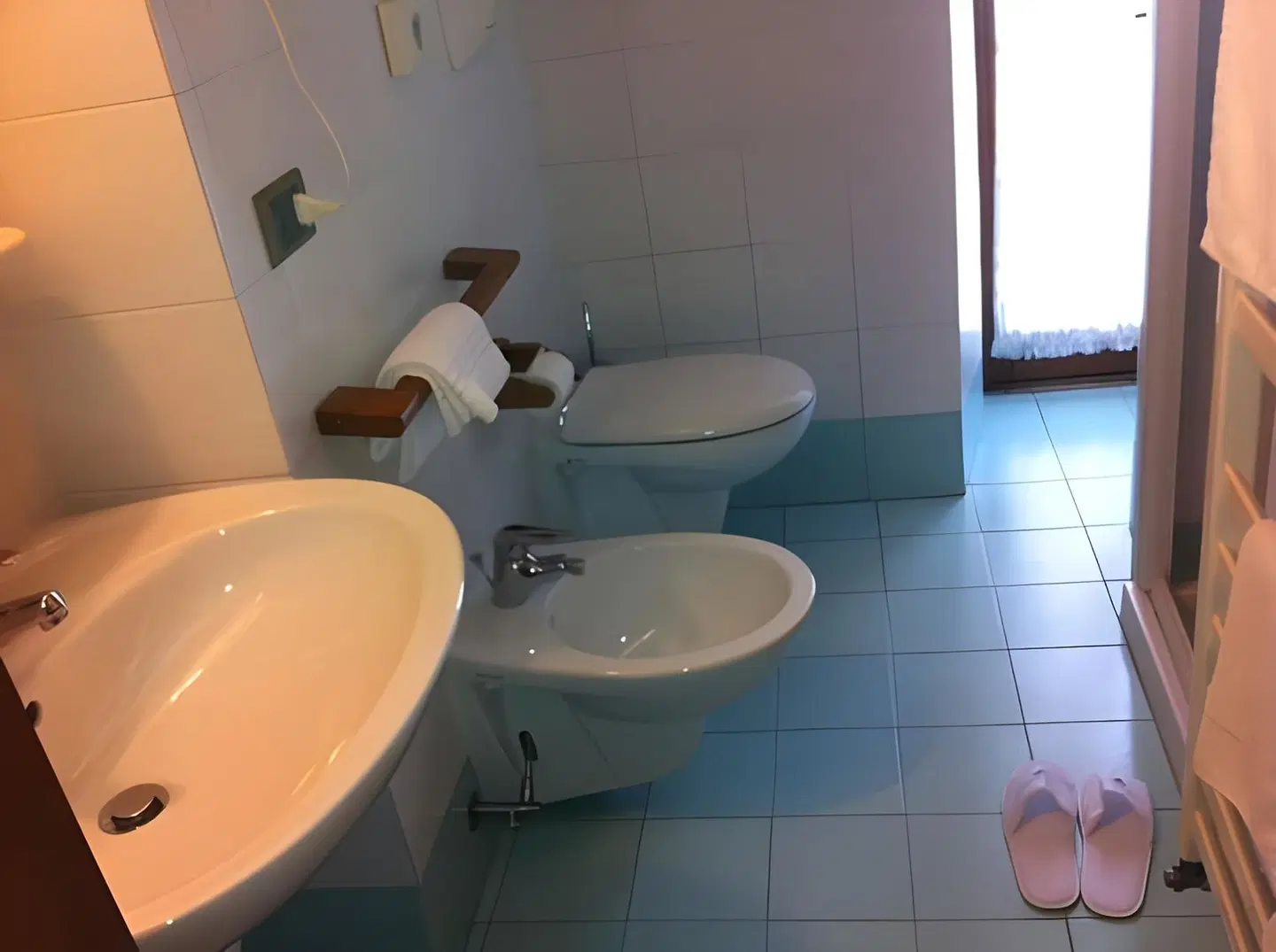 Villa Alpina BATHROOM