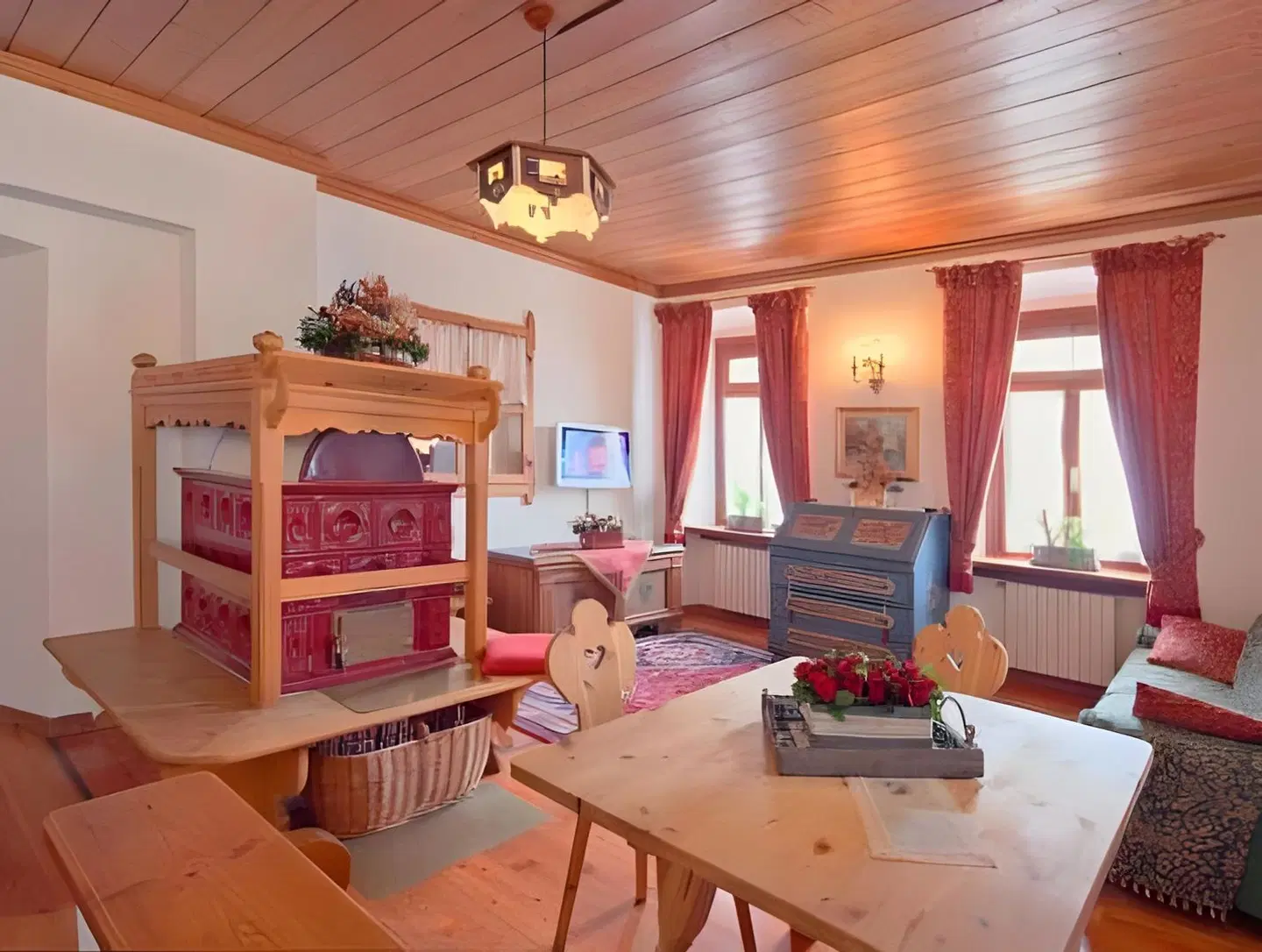 Villa Alpina LOUNGE_LOBBY