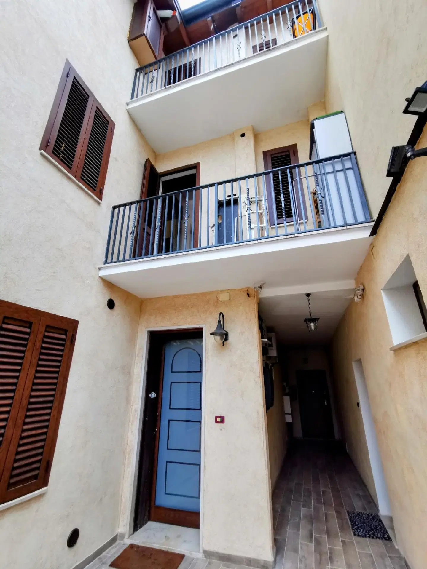 Verona Holidays EXTERIOR