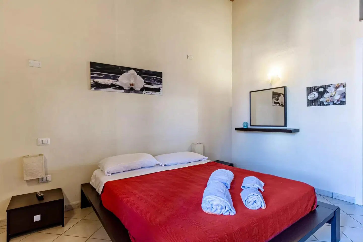 Verona Holidays ROOM_EXAMPLE