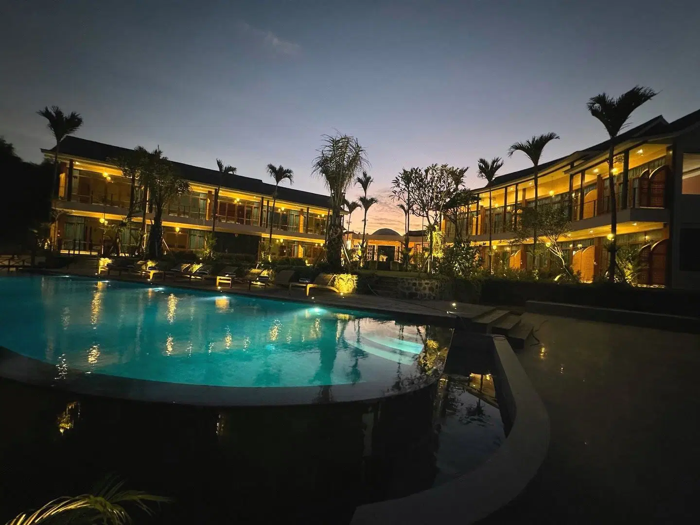 Rudra Sahashrara Bali OUTDOOR_POOL