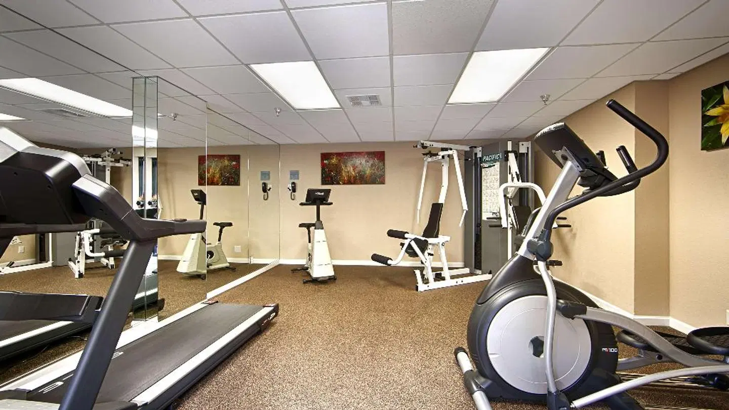 Best Western Plus Irvine Spectrum Hotel SPORTS_AND_LEISURE