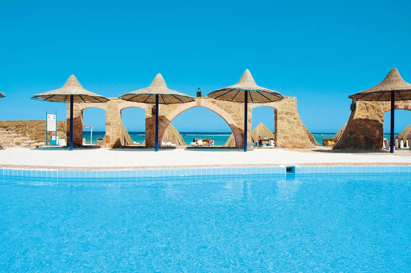 Utopia Beach OUTDOOR_POOL