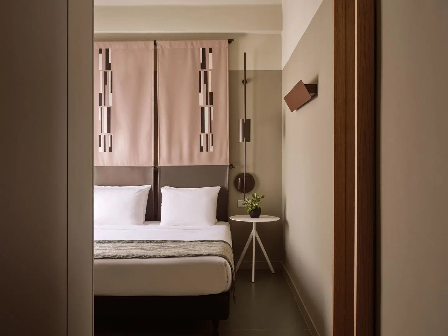 City Hotel Thessaloniki ROOM_EXAMPLE