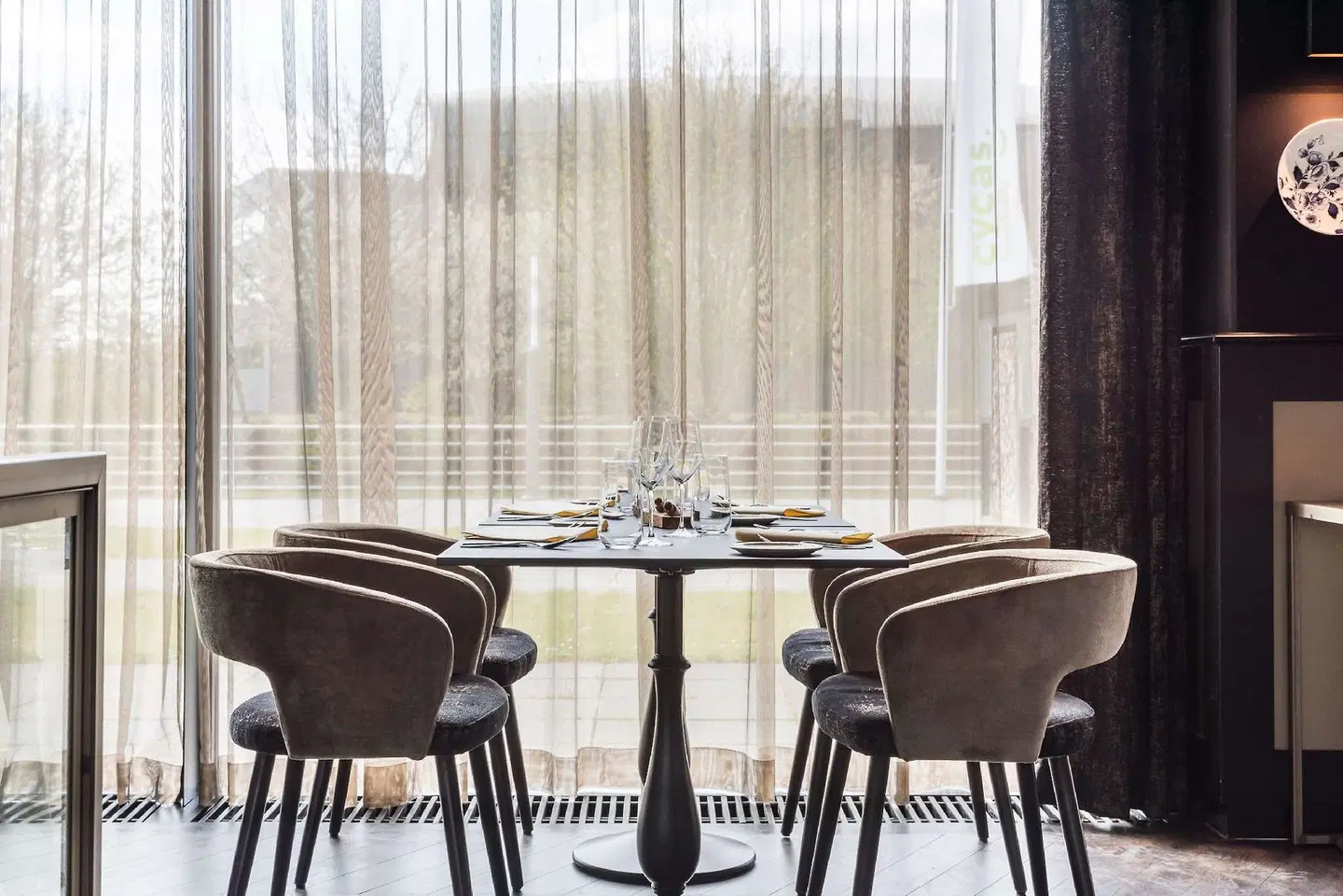 Radisson Hotel & Suites Amsterdam South Bar