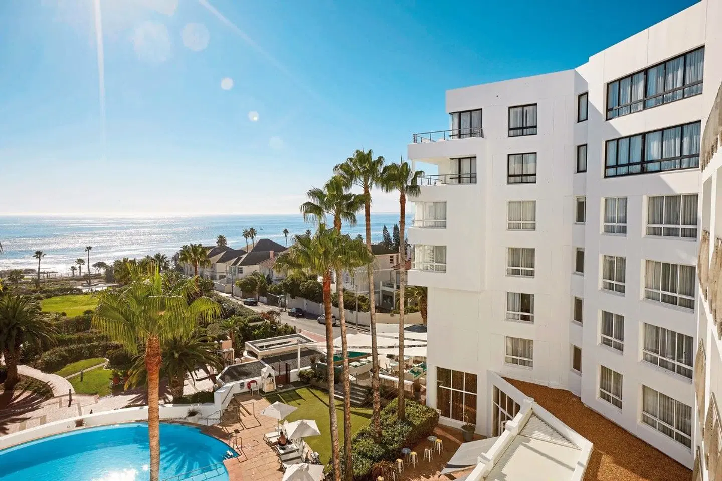 President Hotel EXTERIOR