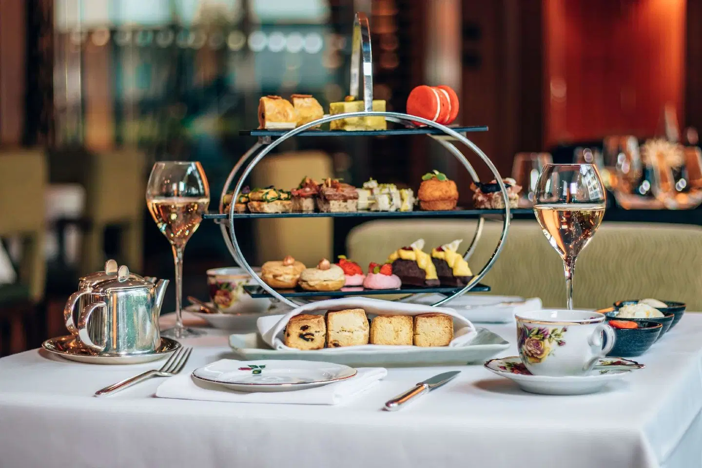 Park Hyatt Zürich RESTAURANT