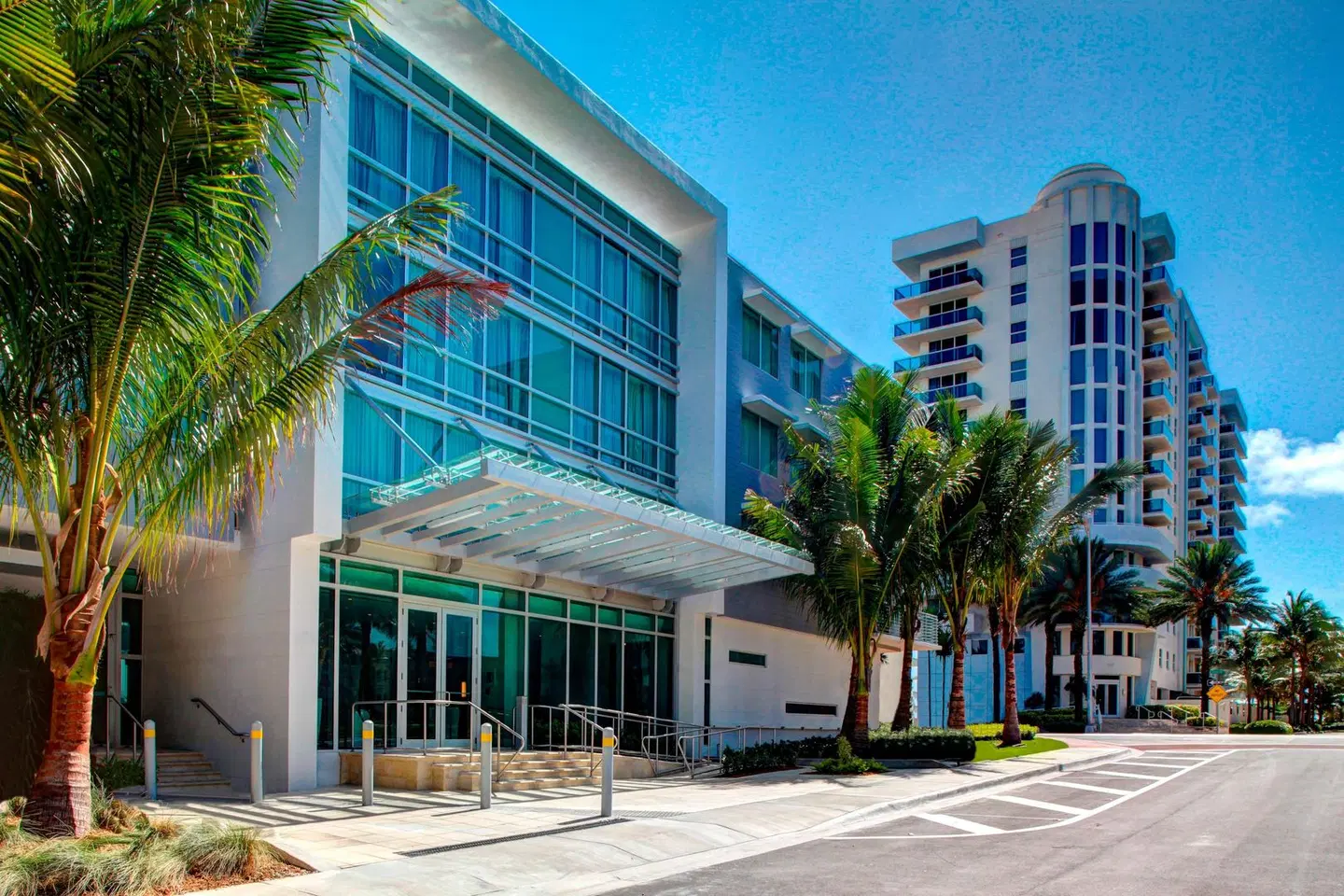 Residence Inn by Marriott Miami Beach Surfside EXTERIOR