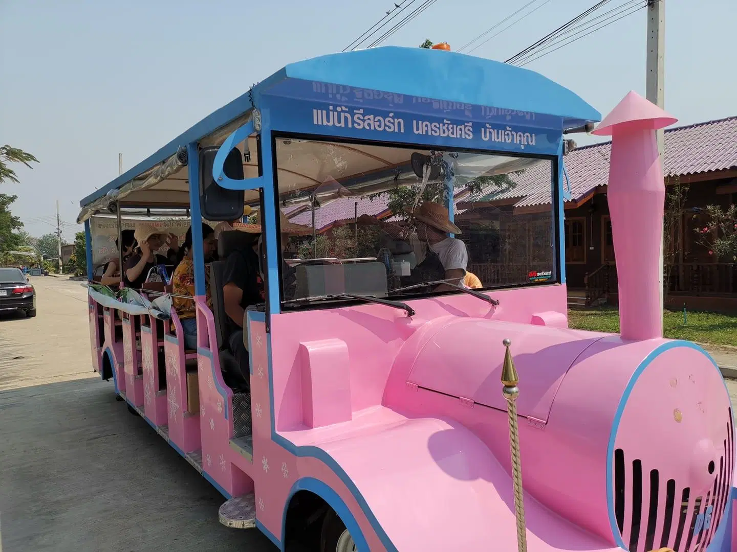 Menam Resort TERRACE