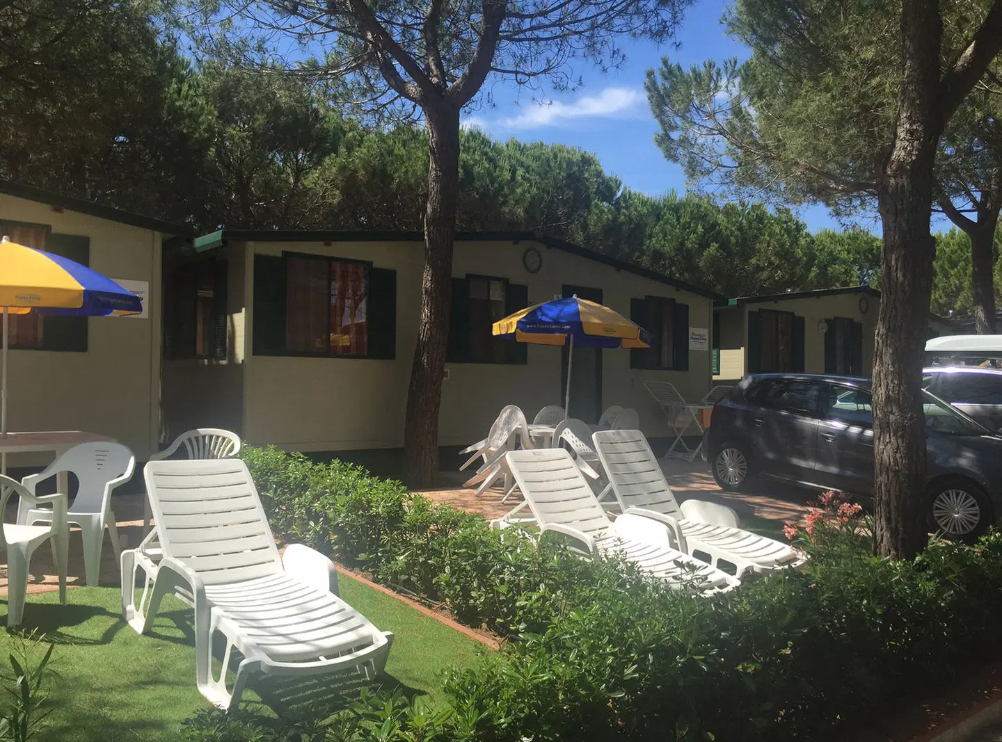 Balatontourist Camping & Bungalows Füred Garten