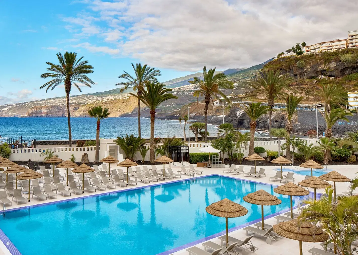 Meliá Costa Atlantis Tenerife OUTDOOR_POOL