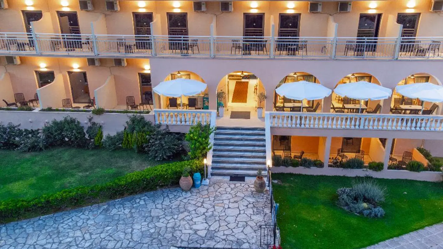 Primavera Hotel EXTERIOR