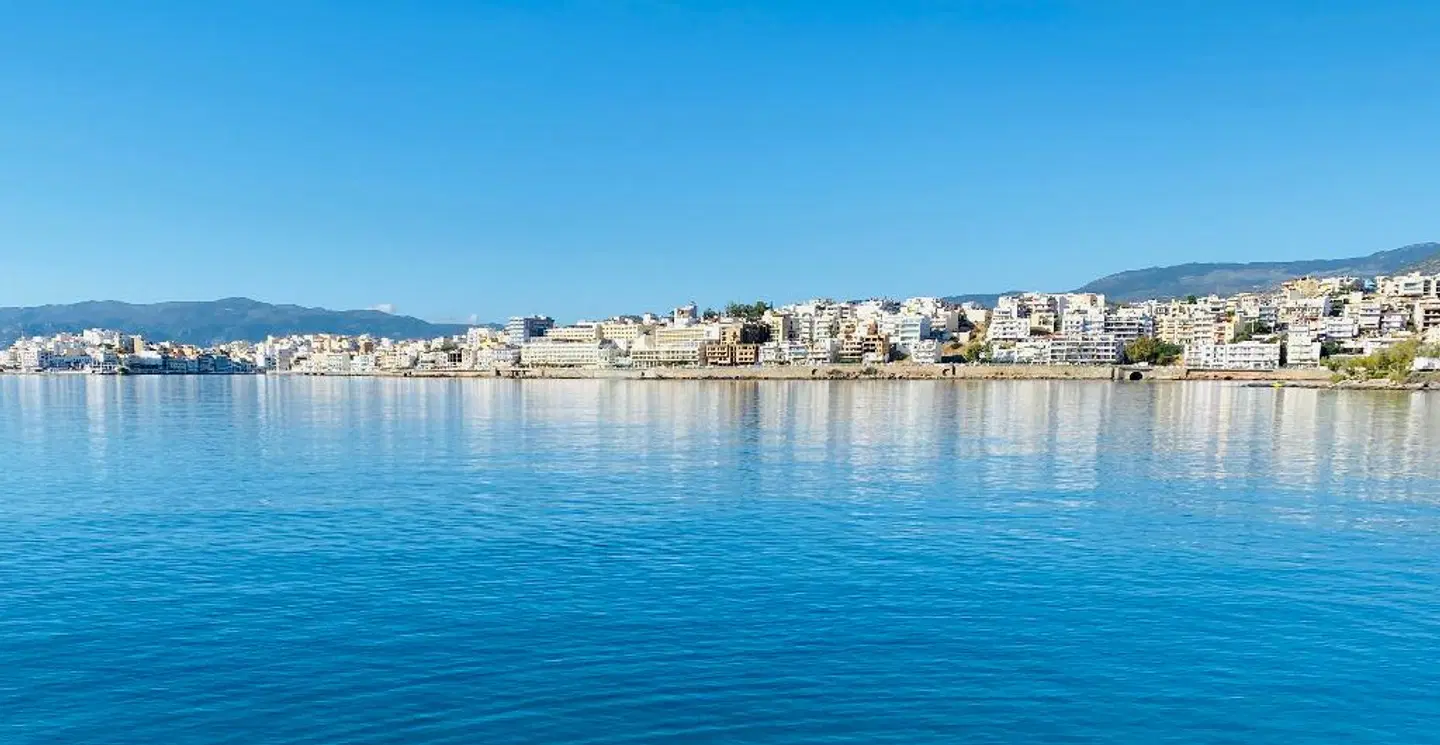 Palazzo Arhontiko Hotel Apartments Strand