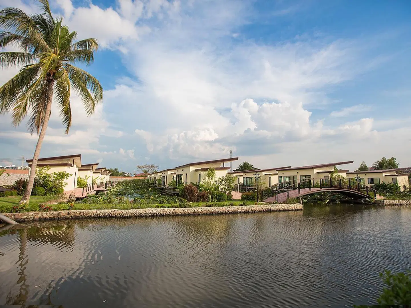 Bua Tara Resort EXTERIOR