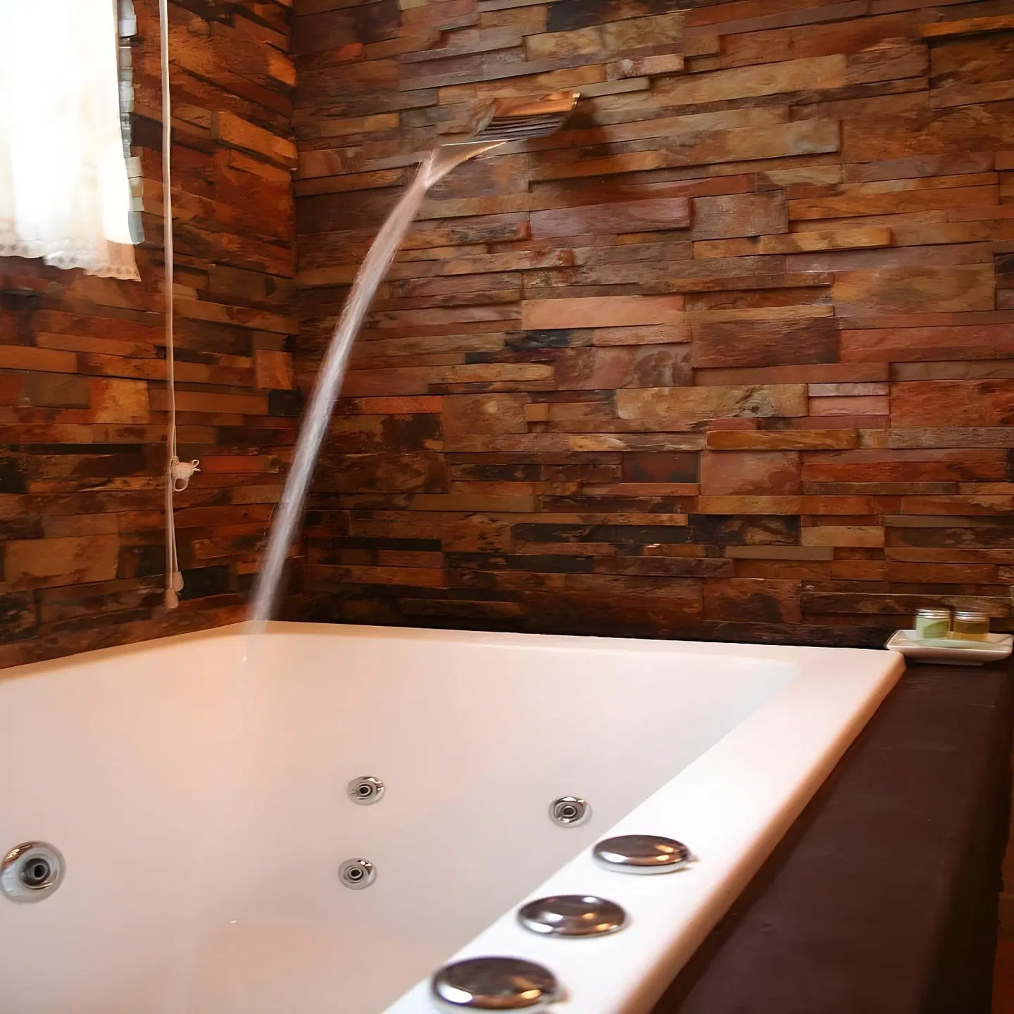 Lotus Lodges BATHROOM