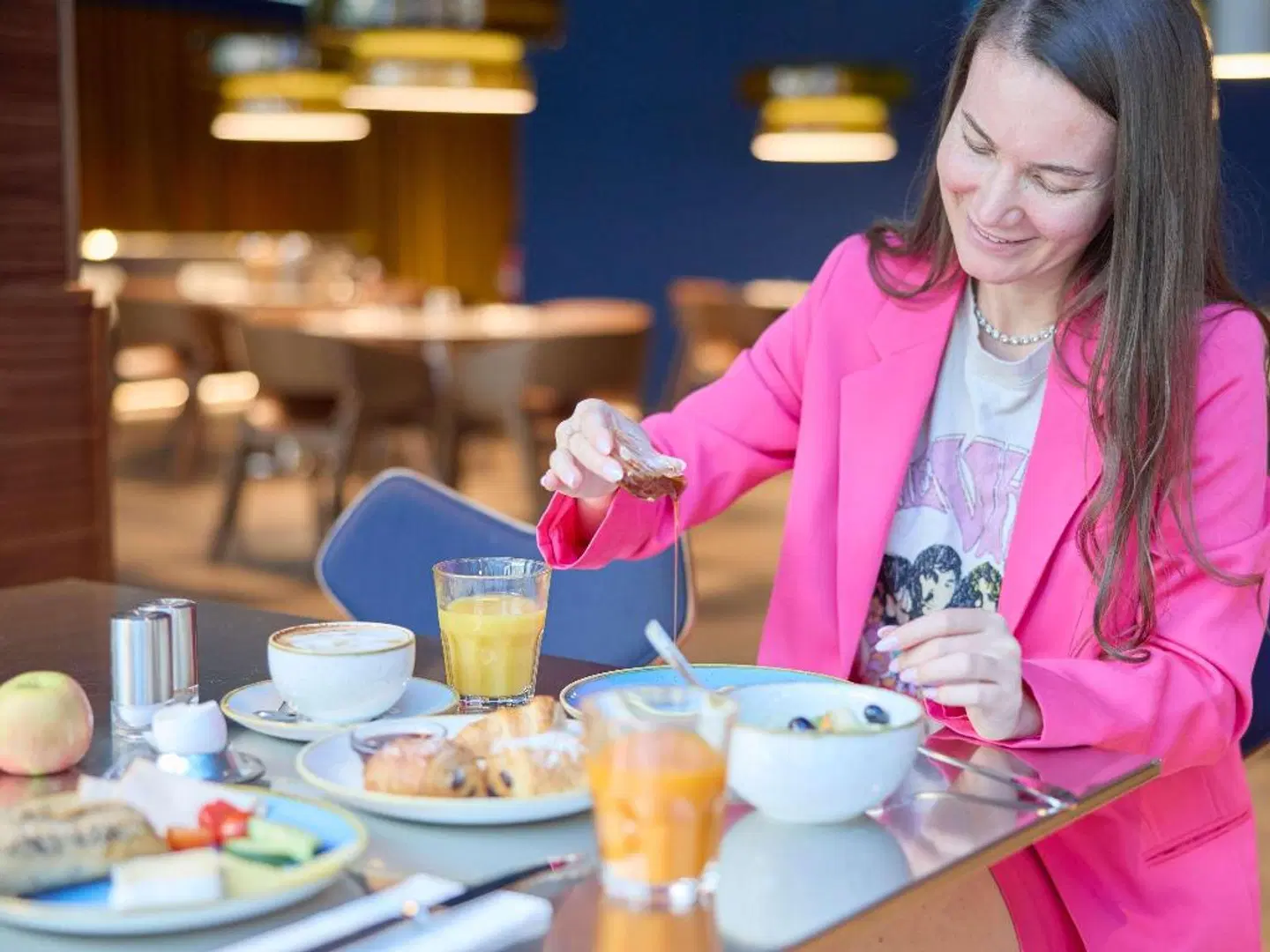 Novotel Zurich City-West Hotel PEOPLE