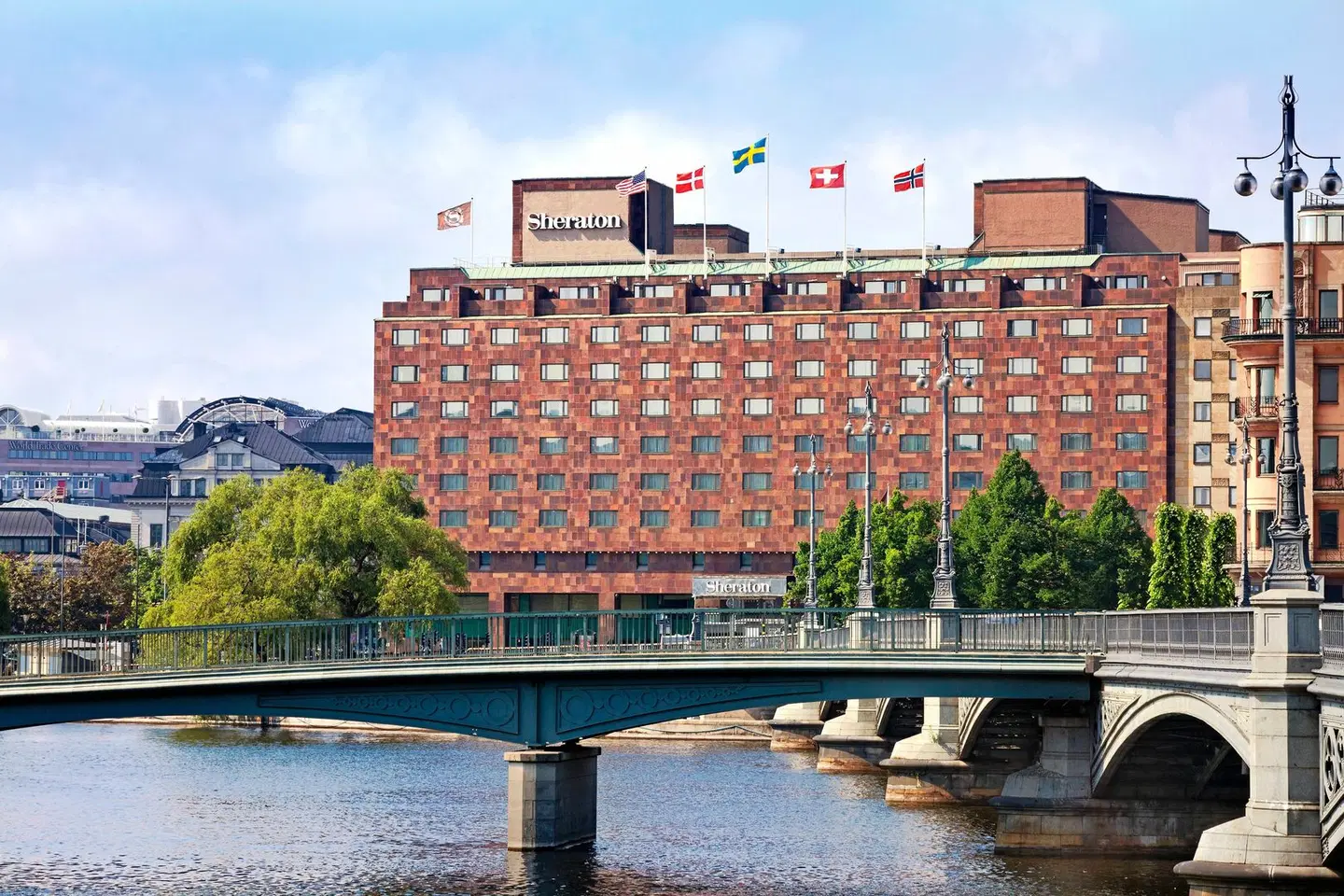 Sheraton Stockholm Hotel EXTERIOR
