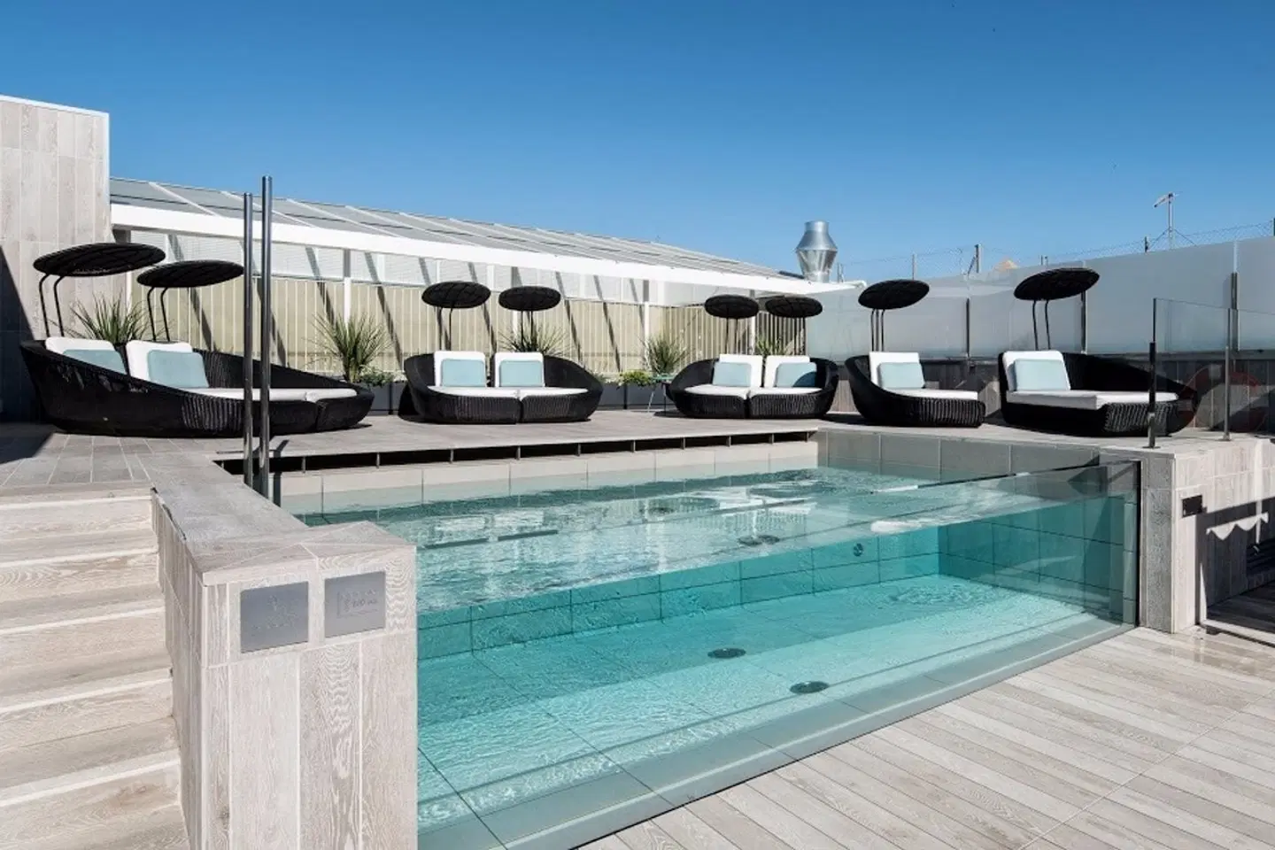 Catalonia Magdalenes OUTDOOR_POOL