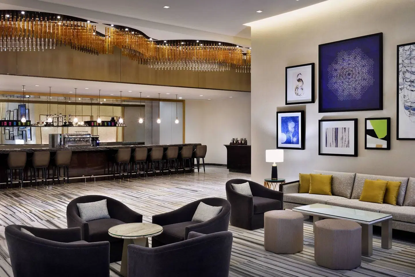 Marriott Hotel Downtown, Abu Dhabi Bar