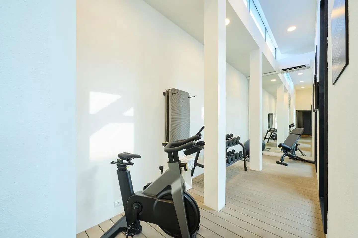 H10 Port Vell SPORTS_AND_LEISURE