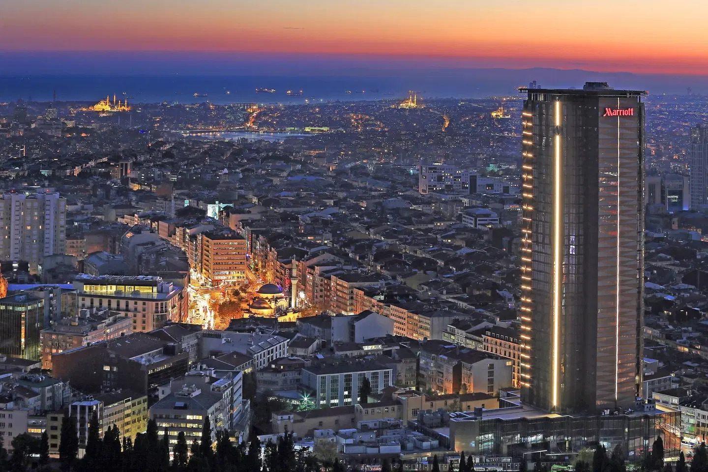 Istanbul Marriott Hotel Sisli LANDSCAPE