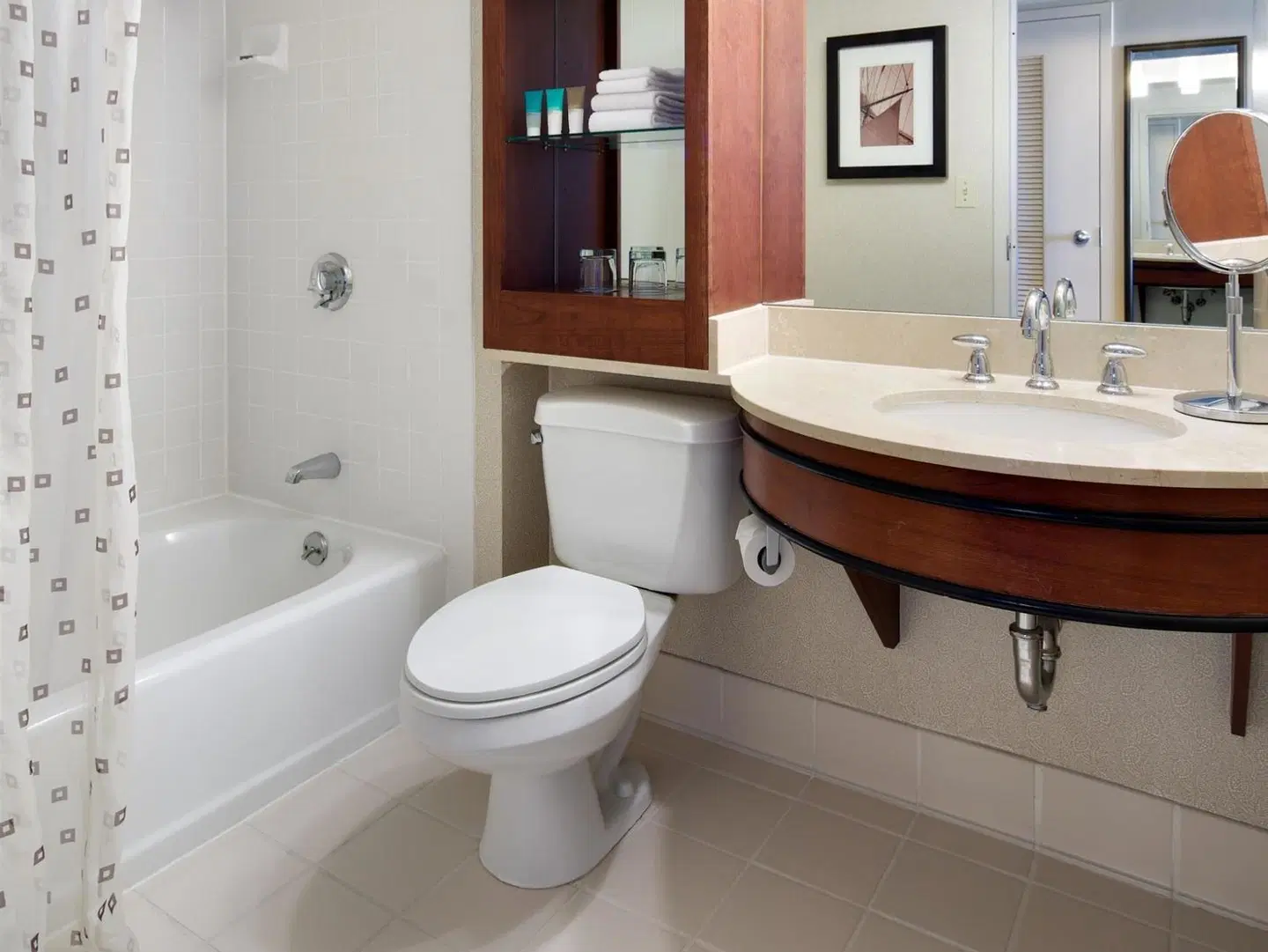 Hyatt Regency Boston Harbor BATHROOM