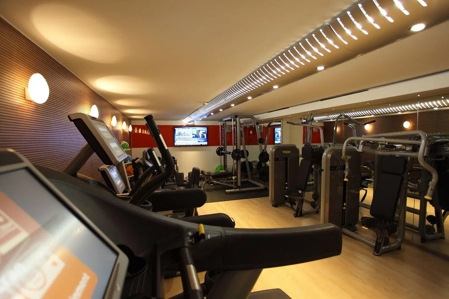 Design Hotel F6 SPORTS_AND_LEISURE