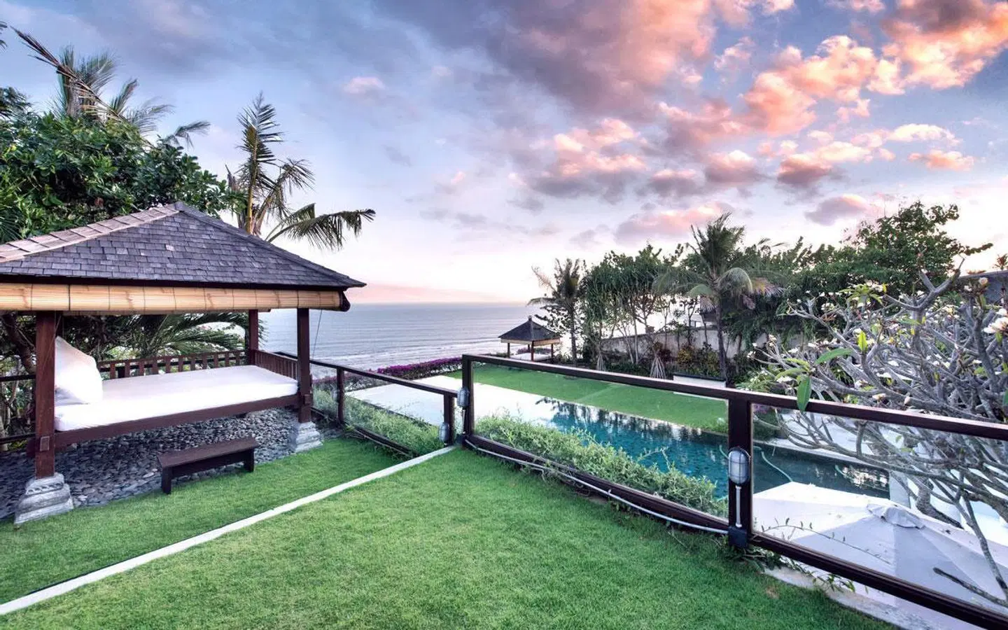 Karang Saujana Estate GARDEN