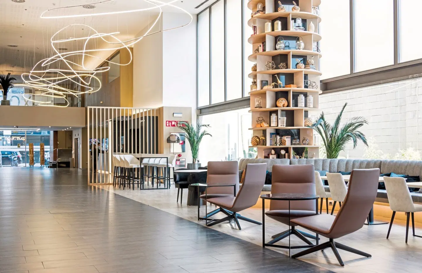 Hotel ILUNION Barcelona LOUNGE_LOBBY