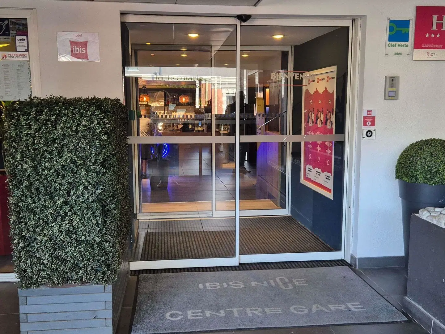 ibis Nice Centre Gare LOUNGE_LOBBY