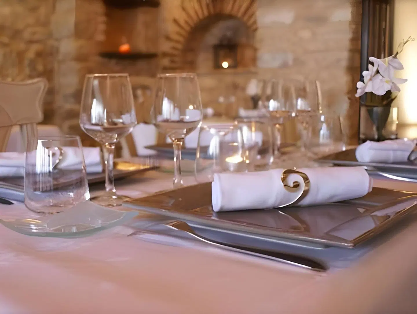 Le Crillon Restaurant