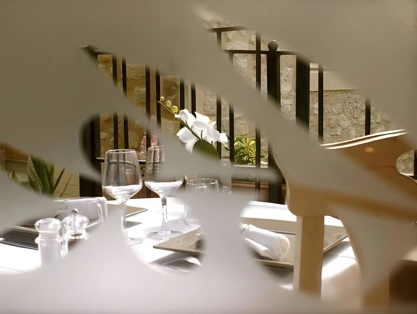 Le Crillon Restaurant