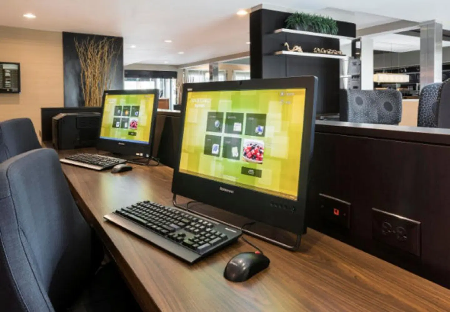 Courtyard by Marriott Chicago O'Hare SPORTS_AND_LEISURE