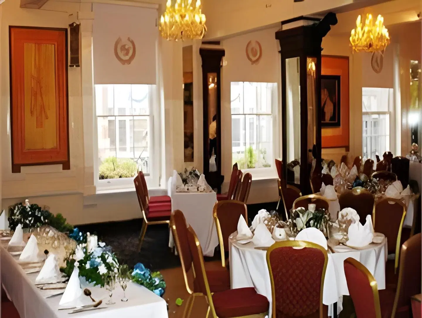 Wynn's Hotel RESTAURANT