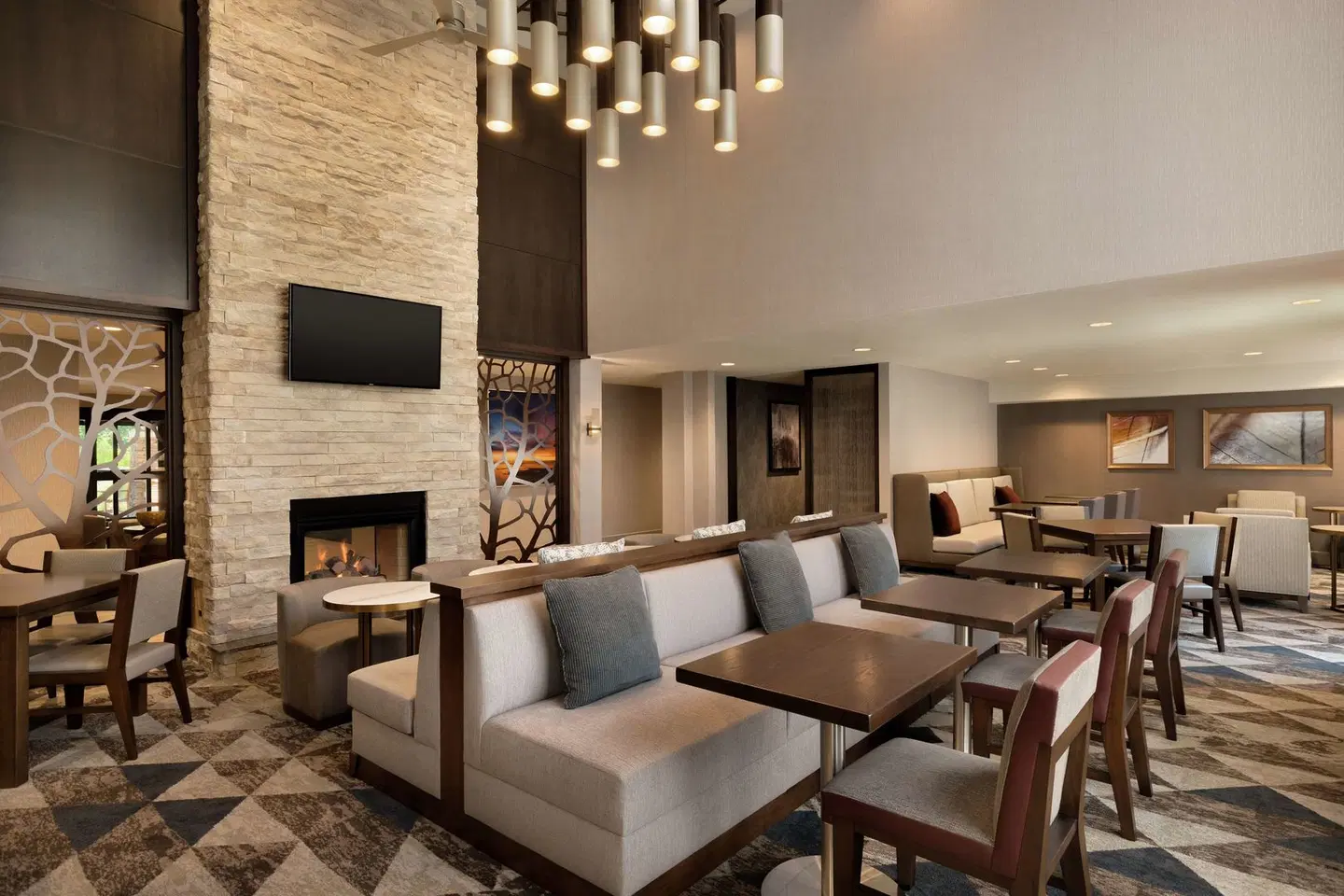 Homewood Suites by Hilton Portland Airport LOUNGE_LOBBY